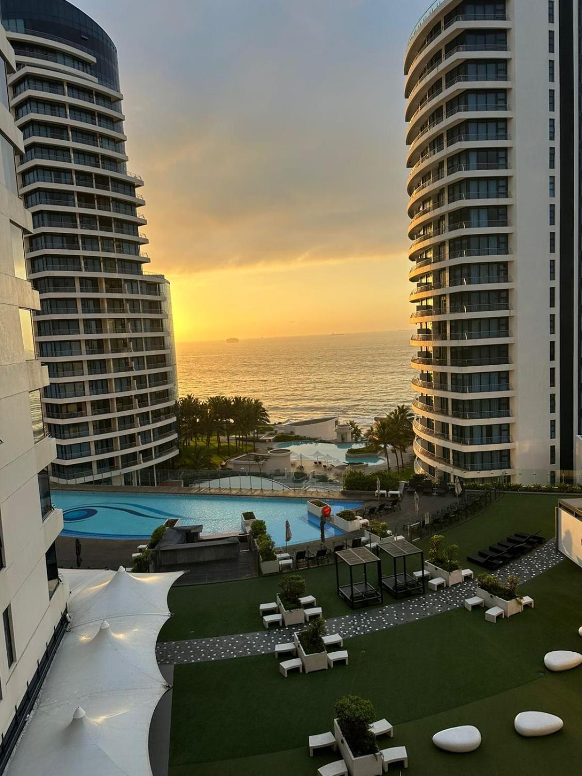 Апартаменты Umhlanga Lagoon Drive Top Sea Facing Unit Дурбан Экстерьер фото